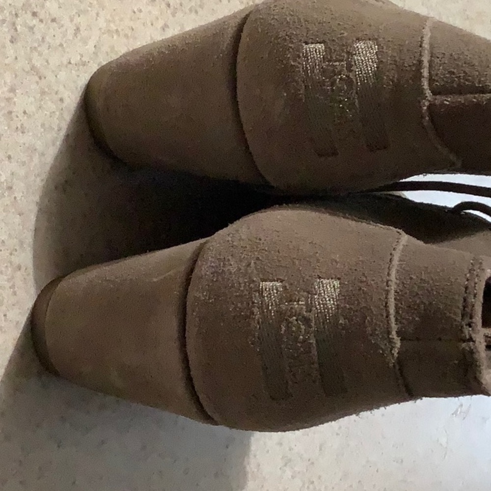 NEW TOMS Kids Women’s Girls Desert Wedge Bootie Taupe Suede US 5 - Picture 4 of 4